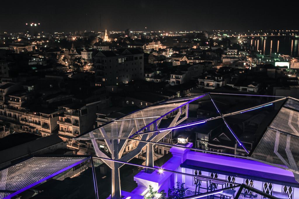 Point Boutique Hotel Phnom Penh Exterior foto