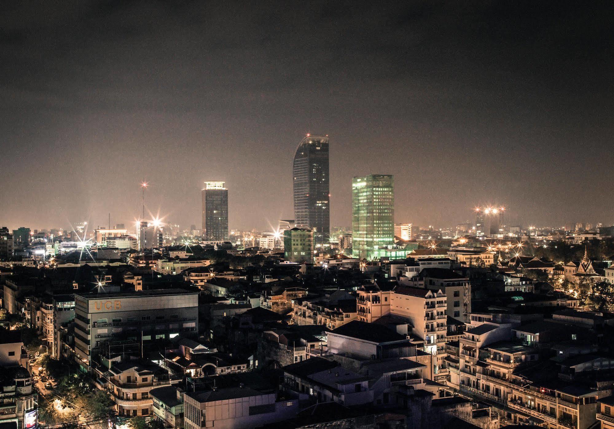 Point Boutique Hotel Phnom Penh Exterior foto